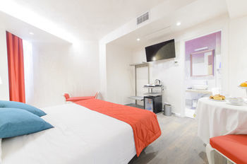Hotel Vespasiano 4*