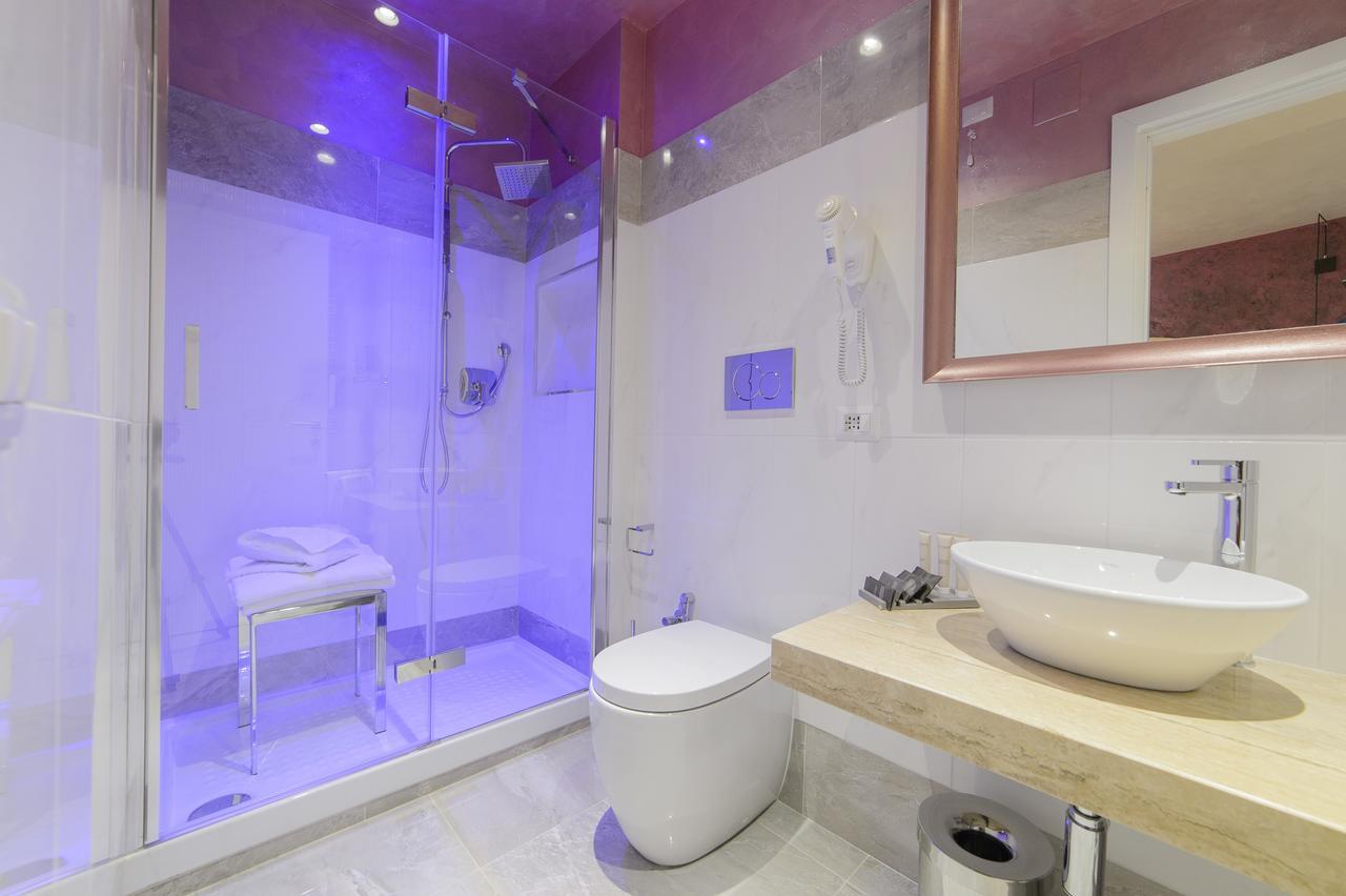 Vespasiano Hotel 4*