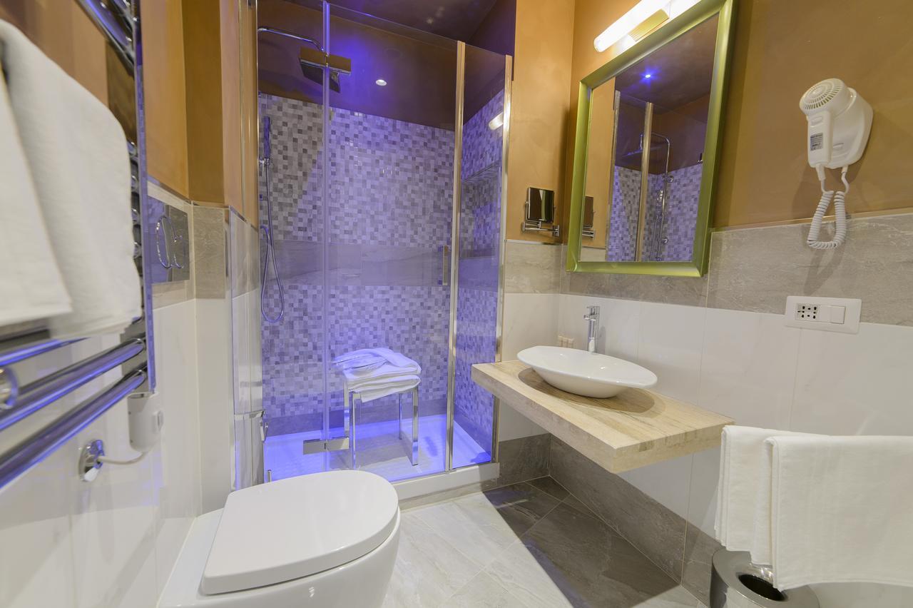 Vespasiano Hotel 4*